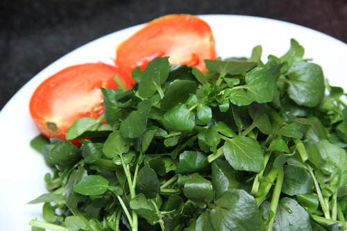 Nên ăn rau cải xoong mỗi ngày để phòng ngừa bệnh ung thư