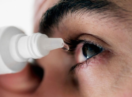Bác sĩ tư vấn cách xử lý bệnh đau mắt đỏ cho người lớn và trẻ nhỏ