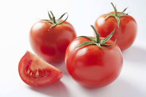 Mắc bệnh viêm đường ruột không nên ăn cà chua