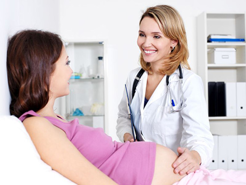 Cần đến và thăm khám định kì đảm bảo sự phát triển của thai nhi