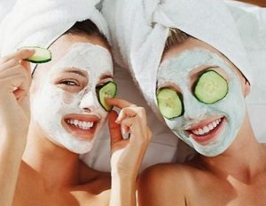 Dưa leo có thể kết hợp với nhiều nguyên liệu khác để tăng hiệu quả trị nám