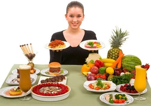 Để phòng ngừa bệnh béo phì bạn nên điều chỉnh chế độ ăn uống và tăng cường luyện tập